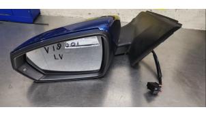 Gebruikte Spiegel Buiten links Volkswagen Polo VI (AW1) 1.0 TSI 12V Prijs € 75,00 Margeregeling aangeboden door De Witte Boerderij AutoMotive