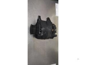 Gebruikte Dynamo Volkswagen Transporter/Caravelle T4 2.5 TDI Prijs € 45,00 Margeregeling aangeboden door De Witte Boerderij AutoMotive