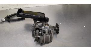 Gebruikte Oliepomp Fiat Talento 2.0 EcoJet BiTurbo 145 Prijs € 100,00 Margeregeling aangeboden door De Witte Boerderij AutoMotive
