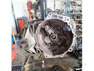 Gebruikte Versnellingsbak Volkswagen Transporter/Caravelle T5 2.0 TDI DRF Prijs € 1.250,00 Margeregeling aangeboden door De Witte Boerderij AutoMotive