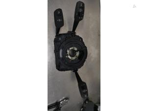 Gebruikte Licht + Raw Schakelaar BMW 3 serie (E92) 320i 16V Prijs € 50,00 Margeregeling aangeboden door De Witte Boerderij AutoMotive