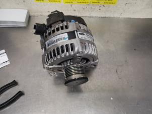 Gebruikte Alternator Ford B-Max (JK8) 1.0 EcoBoost 12V 100 Prijs € 35,00 Margeregeling aangeboden door De Witte Boerderij AutoMotive