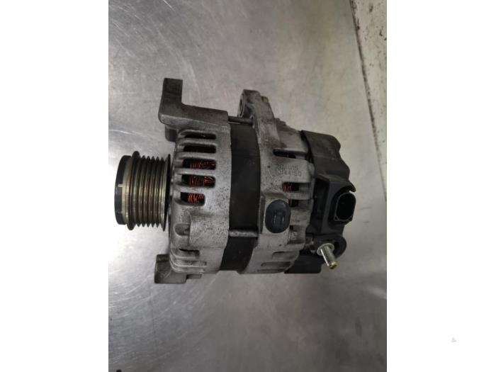 Gebruikte Dynamo Kia Cee'd (JDB5) 1.0i T-GDi 12V 120 Prijs € 35,00 Margeregeling aangeboden door De Witte Boerderij AutoMotive