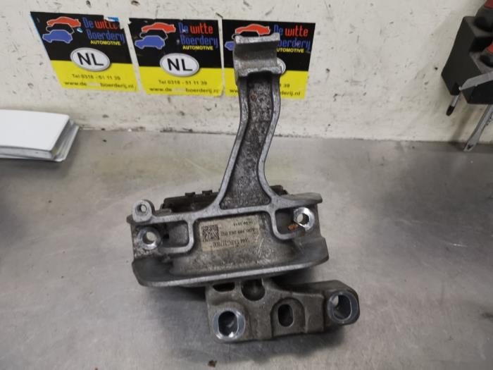 Gebruikte Motorrubber Seat Leon ST (5FF) 1.2 TSI Ecomotive 16V Prijs € 15,00 Margeregeling aangeboden door De Witte Boerderij AutoMotive