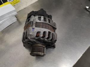 Gebruikte Dynamo Renault Captur (2R) 1.5 Energy dCi 90 FAP Prijs € 35,00 Margeregeling aangeboden door De Witte Boerderij AutoMotive