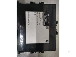 Gebruikte Smart entry computer Toyota Yaris III (P13) 1.5 16V Hybrid Prijs € 50,00 Margeregeling aangeboden door De Witte Boerderij AutoMotive