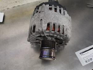 Gebruikte Dynamo Volkswagen Tiguan (AD1) 1.4 TSI 16V Prijs € 50,00 Margeregeling aangeboden door De Witte Boerderij AutoMotive