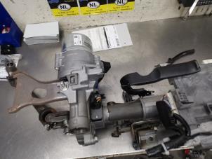 Gebruikte Servo Elektrisch Mazda 3 (BM/BN) 2.0 SkyActiv-G 120 16V Prijs € 125,00 Margeregeling aangeboden door De Witte Boerderij AutoMotive