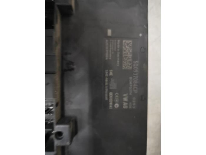 Gebruikte Bodycontrol Module Volkswagen Tiguan (AD1) 1.4 TSI 16V Prijs € 65,00 Margeregeling aangeboden door De Witte Boerderij AutoMotive