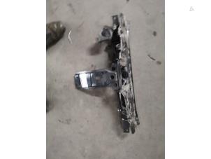 Gebruikte Slotplaat voor Dacia Jogger 1.0 TCe 100 Bi-Fuel , ECO-G 12V Prijs € 75,00 Margeregeling aangeboden door De Witte Boerderij AutoMotive