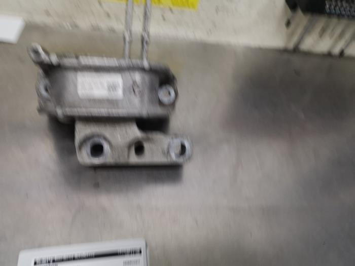 Gebruikte Motorrubber Volkswagen Tiguan (AD1) 1.4 TSI 16V Prijs € 15,00 Margeregeling aangeboden door De Witte Boerderij AutoMotive