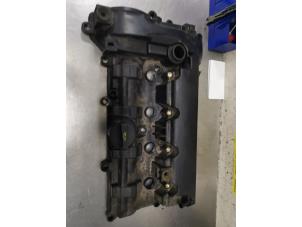 Gebruikte Kleppendeksel Mazda CX-3 (DJ/DK) 2.0 SkyActiv-G 120 Prijs € 75,00 Margeregeling aangeboden door De Witte Boerderij AutoMotive