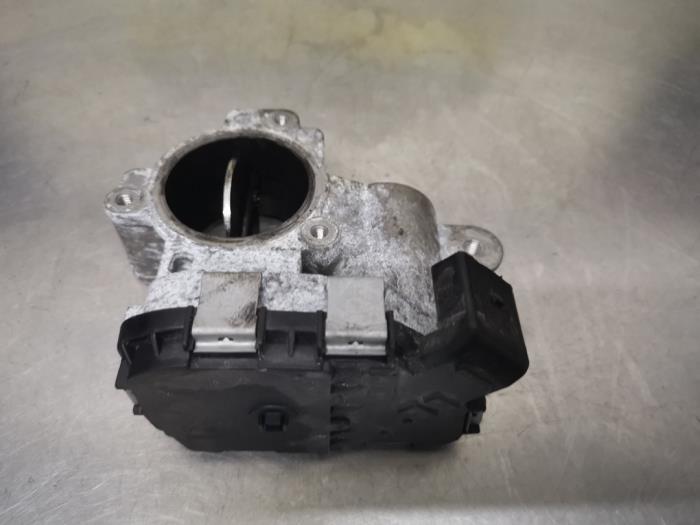 Gebruikte Gasklephuis Volkswagen Polo V (6R) 1.4 TDI DPF BlueMotion technology Prijs € 15,00 Margeregeling aangeboden door De Witte Boerderij AutoMotive