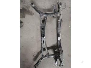 Gebruikte Subframe Volkswagen Golf VII (AUA) 2.0 GTI 16V Performance Package Prijs € 75,00 Margeregeling aangeboden door De Witte Boerderij AutoMotive