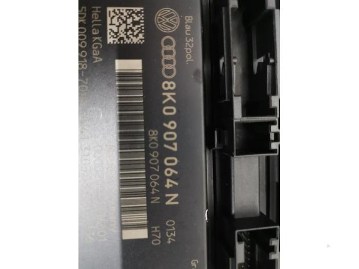 Computer Body Control van een Audi A4 Avant (B8) 1.8 TFSI 16V 2008