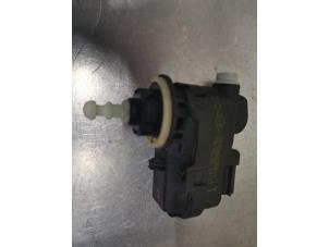 Gebruikte Koplampmotor Dacia Jogger 1.0 TCe 100 Bi-Fuel , ECO-G 12V Prijs € 15,00 Margeregeling aangeboden door De Witte Boerderij AutoMotive