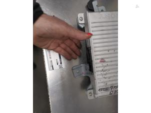 Gebruikte Radio versterker Ford Mondeo V 2.0 Hybrid 16V Prijs € 145,00 Margeregeling aangeboden door De Witte Boerderij AutoMotive