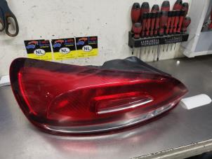 Gebruikte Achterlicht links Volkswagen Scirocco (137/13AD) 1.4 TSI 160 16V Prijs € 50,00 Margeregeling aangeboden door De Witte Boerderij AutoMotive
