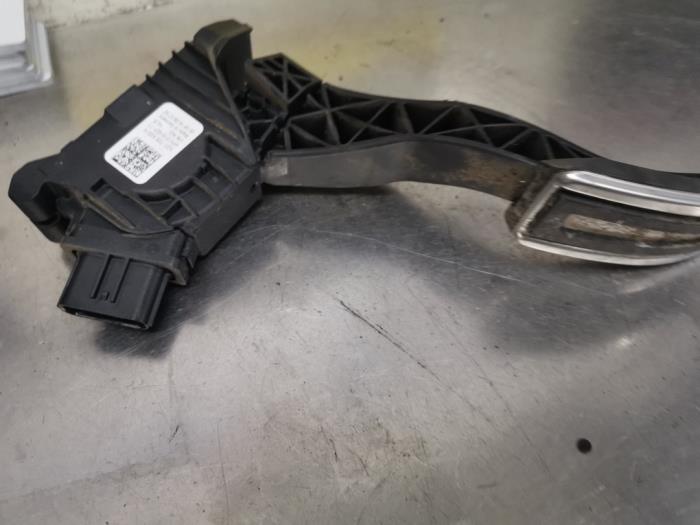Gebruikte Sensor Gaspedaalpositie Volkswagen Golf VII (AUA) 1.2 TSI 16V Prijs € 10,00 Margeregeling aangeboden door De Witte Boerderij AutoMotive