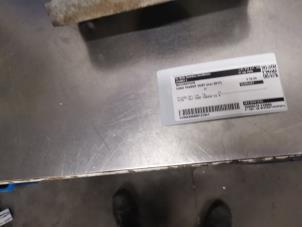 Gebruikte Motorrubber Ford Transit Custom 2.0 TDCi 16V Eco Blue 105 Prijs € 25,00 Margeregeling aangeboden door De Witte Boerderij AutoMotive