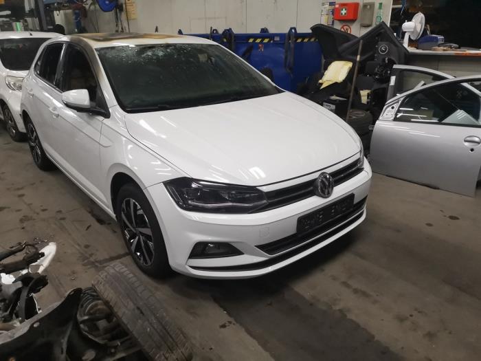 Voorkop compleet van een Volkswagen Polo VI (AW1) 1.6 TDI 16V 95 2019