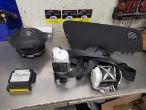 Gebruikte Airbag set Volkswagen Polo V (6R) 1.4 16V Prijs € 250,00 Margeregeling aangeboden door De Witte Boerderij AutoMotive