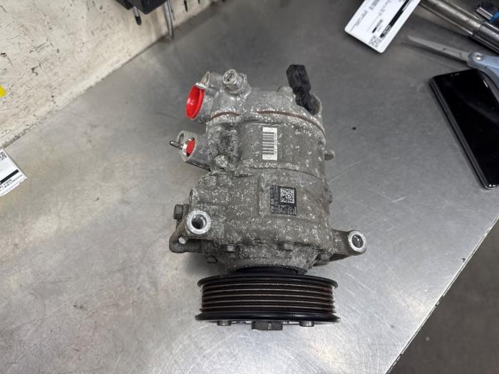 Gebruikte Aircopomp Volkswagen Polo VI (AW1) Prijs € 45,00 Margeregeling aangeboden door De Witte Boerderij AutoMotive