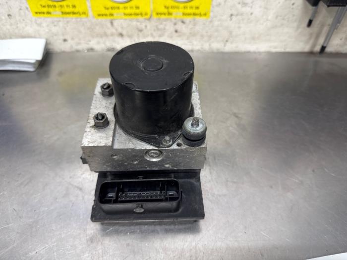 Gebruikte ABS Pomp Volkswagen Polo V (6R) 1.4 16V Prijs € 25,00 Margeregeling aangeboden door De Witte Boerderij AutoMotive