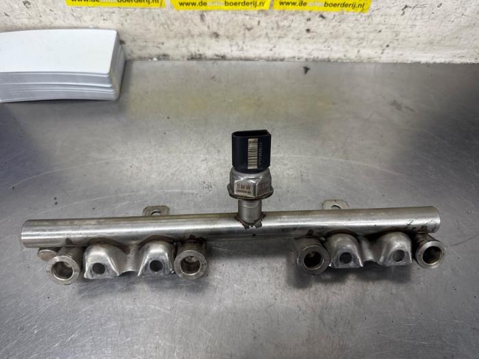 Gebruikte Verstuiver brug BMW 1 serie (F20) 114i 1.6 16V Prijs € 14,95 Margeregeling aangeboden door De Witte Boerderij AutoMotive