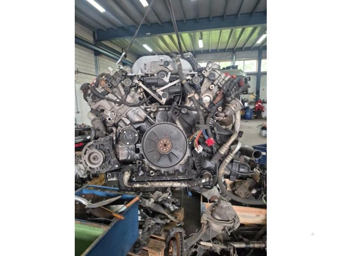 Gebruikte Motor Audi Q7 (4LB) 4.2 FSI V8 32V Prijs € 1.750,00 Margeregeling aangeboden door De Witte Boerderij AutoMotive