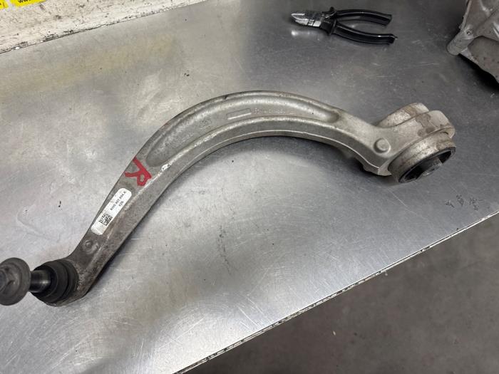 Gebruikte Steekas links-voor Audi S4 Avant (B9) 3.0 TFSI V6 24V Prijs € 50,00 Margeregeling aangeboden door De Witte Boerderij AutoMotive