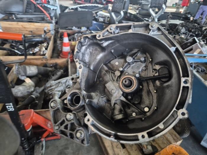 Gebruikte Versnellingsbak Ford Fiesta 7 1.1 Ti-VCT 12V 70 Prijs € 750,00 Margeregeling aangeboden door De Witte Boerderij AutoMotive