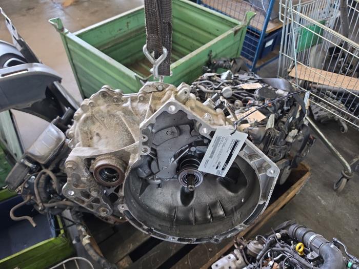 Gebruikte Versnellingsbak Ford Fiesta 7 1.5 TDCi 85 Prijs € 650,00 Margeregeling aangeboden door De Witte Boerderij AutoMotive