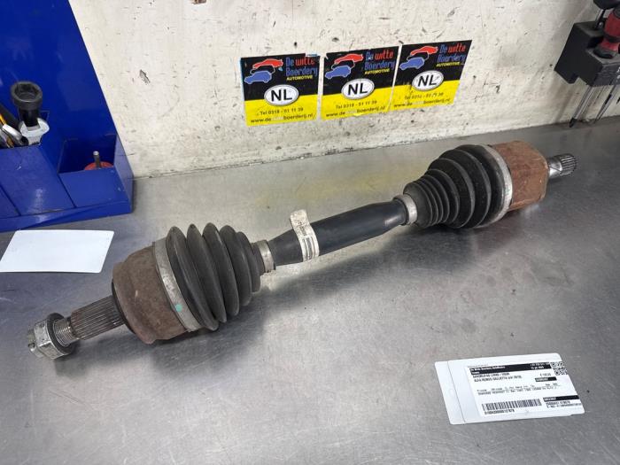 Gebruikte Steekas links-voor Alfa Romeo Giulietta (940) 1.4 TB 16V MultiAir Prijs € 125,00 Margeregeling aangeboden door De Witte Boerderij AutoMotive