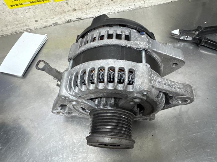 Gebruikte Dynamo Lexus IS (E2) 250 2.5 V6 24V Prijs € 75,00 Margeregeling aangeboden door De Witte Boerderij AutoMotive