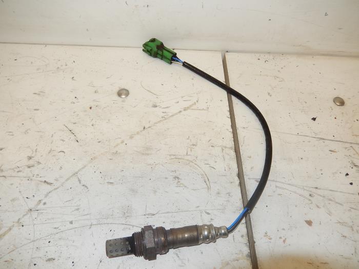 Gebruikte Lambda Sonde Suzuki Swift (SF310/413) 1.3i 16V Prijs € 25,00 Margeregeling aangeboden door De Witte Boerderij AutoMotive