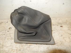 Gebruikte Versnellingspookhoes Peugeot Boxer (U9) 2.2 HDi 120 Euro 4 Prijs € 20,00 Margeregeling aangeboden door De Witte Boerderij AutoMotive