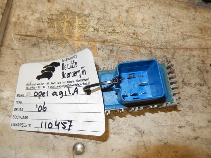Gebruikte Computer Airco Opel Agila (A) 1.3 CDTi 16V Ecotec Prijs € 50,00 Margeregeling aangeboden door De Witte Boerderij AutoMotive