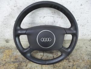 Gebruikte Airbag links (Stuur) Audi A4 Prijs € 75,00 Margeregeling aangeboden door De Witte Boerderij B.V.