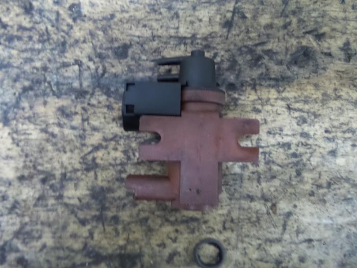 Gebruikte Turbo Overdrukklep Ford Mondeo Prijs € 40,00 Margeregeling aangeboden door De Witte Boerderij AutoMotive
