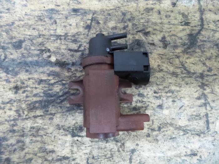 Gebruikte Turbo Overdrukklep Ford Mondeo Prijs € 40,00 Margeregeling aangeboden door De Witte Boerderij AutoMotive
