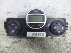 Gebruikte Climatronic Paneel Renault Scenic Prijs € 50,00 Margeregeling aangeboden door De Witte Boerderij AutoMotive