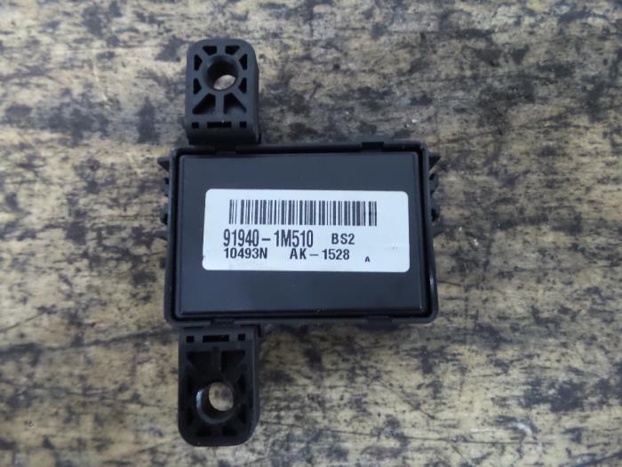 Gebruikte Computer Diversen Hyundai iX35 (LM) 2.0 16V Prijs € 50,00 Margeregeling aangeboden door De Witte Boerderij AutoMotive