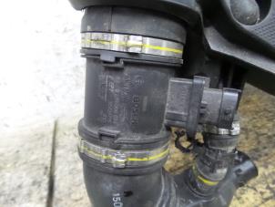 Gebruikte Luchtmassameter Fiat Fiorino (225) 1.3 JTD 16V Multijet Prijs € 15,00 Margeregeling aangeboden door De Witte Boerderij AutoMotive