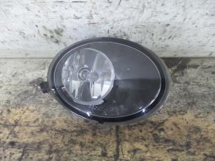 Gebruikte Mistlamp links-voor Audi A6 Avant (C6) 2.4 V6 24V Prijs € 25,00 Margeregeling aangeboden door De Witte Boerderij AutoMotive