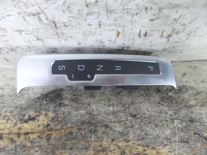 Gebruikte Display Interieur Audi A6 Avant (C6) 2.4 V6 24V Prijs € 25,00 Margeregeling aangeboden door De Witte Boerderij AutoMotive