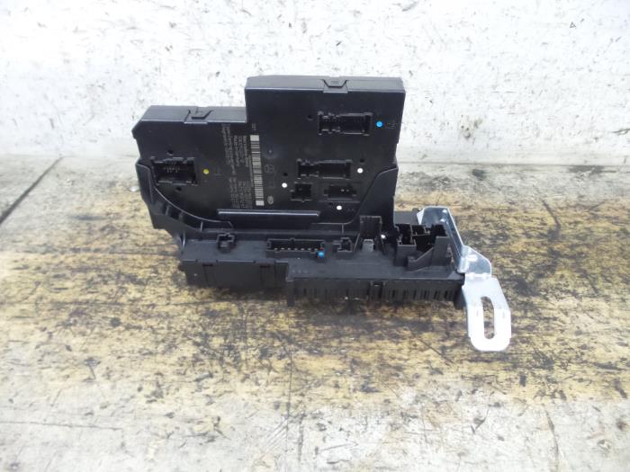 Gebruikte Bodycontrol Module Mercedes C (W204) 2.2 C-220 CDI 16V BlueEFFICIENCY Prijs € 200,00 Margeregeling aangeboden door De Witte Boerderij AutoMotive