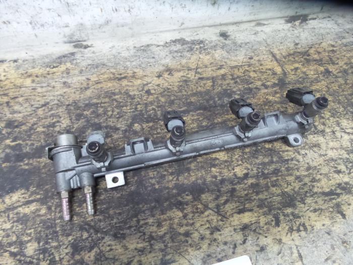 Gebruikte Galerij (Injectie) Seat Toledo (1M2) 1.6 16V Prijs € 75,00 Margeregeling aangeboden door De Witte Boerderij AutoMotive