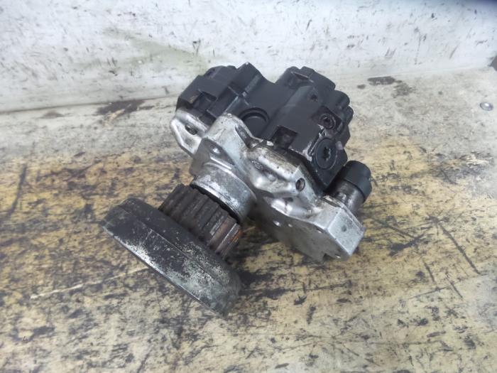 Gebruikte Dieselpomp Audi A6 Avant Quattro (C6) 2.7 TDI V6 24V Prijs € 350,00 Margeregeling aangeboden door De Witte Boerderij AutoMotive
