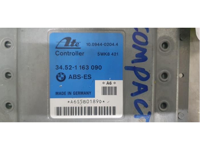 ABS Computer van een BMW 3-Serie 1995